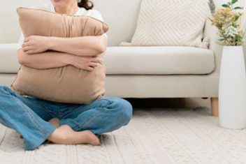 初めての一人暮らし!お金やトラブルの不安を解消するには?